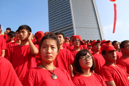 共享运动魅力，同创幸福无锡——英国威廉希尔公司官网师生参加无锡市运动会开幕式