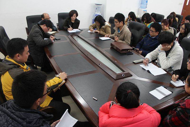 党政干部情系学生 师生共谱建设乐章——英国威廉希尔公司官网成功举行2014年“我和院长面对面”系列座谈