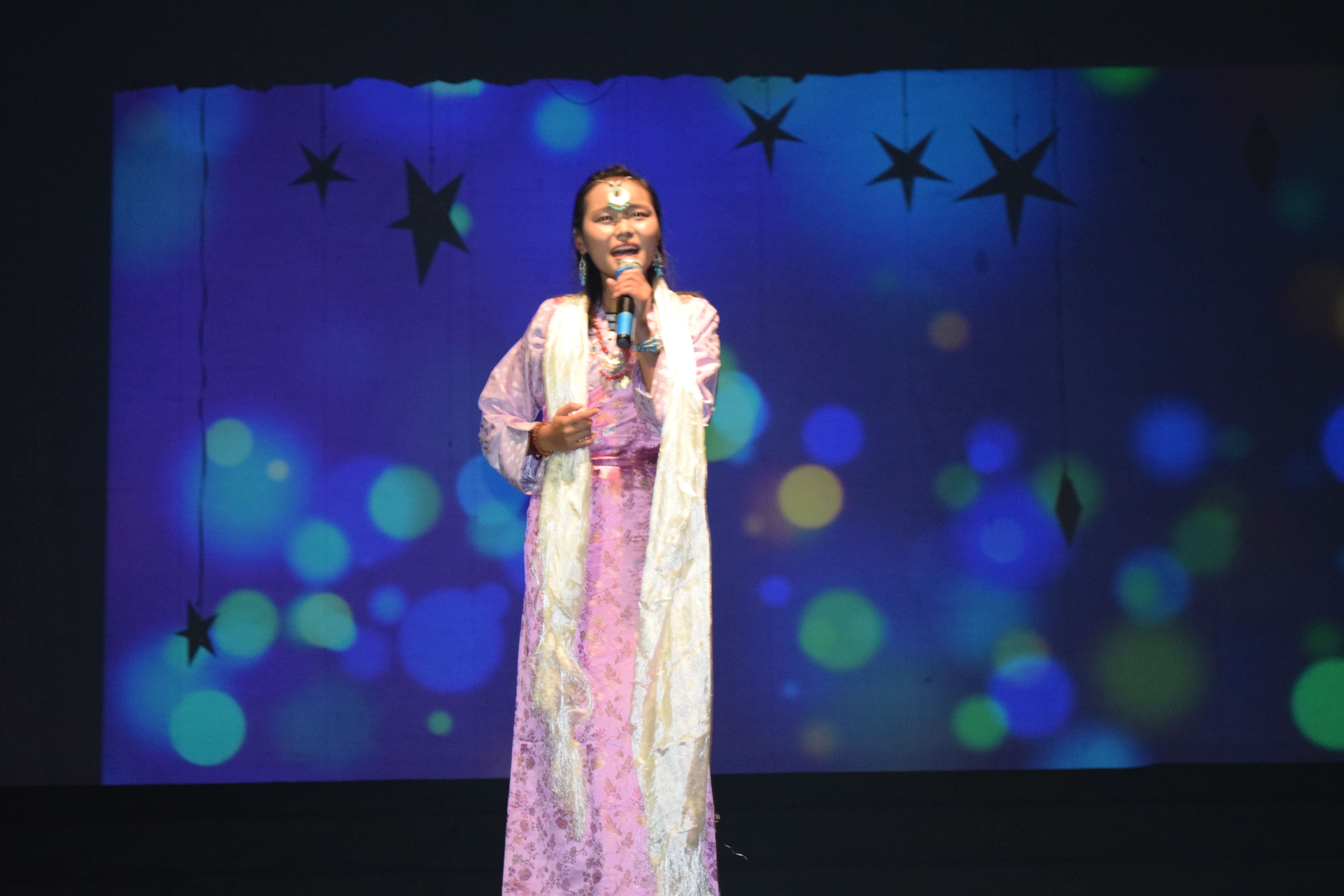 迎新，迎梦，赢未来——记英国威廉希尔公司官网2014年迎新晚会