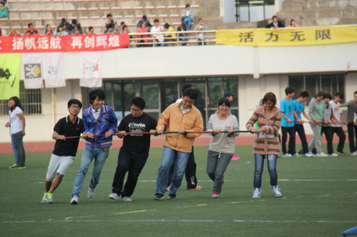 赛出体育风格，赛出青春风采——英国威廉希尔公司官网荣获2013年校金秋体育节体育道德风尚奖